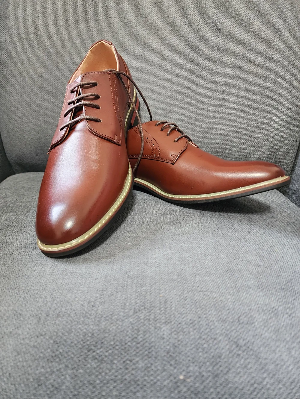 10W Men’s Brown Bruno Marc Dress Shoes - Lace-Up Oxfords